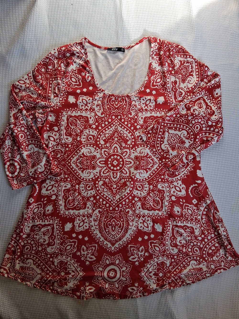 Lily By Firmania Red and White Printed Scoop Neck Women's Top